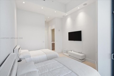 Copropriété à louer à Aventura, Floride: 4 chambres, 240.34 m2 № 2339947 - photo 29