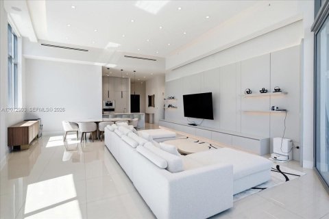 Copropriété à louer à Aventura, Floride: 4 chambres, 240.34 m2 № 2339947 - photo 3