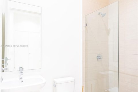 Copropriété à louer à Aventura, Floride: 4 chambres, 240.34 m2 № 2339947 - photo 30