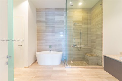 Copropriété à louer à Aventura, Floride: 4 chambres, 240.34 m2 № 2339947 - photo 20
