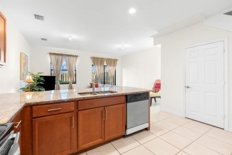 Touwnhouse à vendre à Homestead, Floride: 2 chambres, 132.11 m2 № 2083173 - photo 8