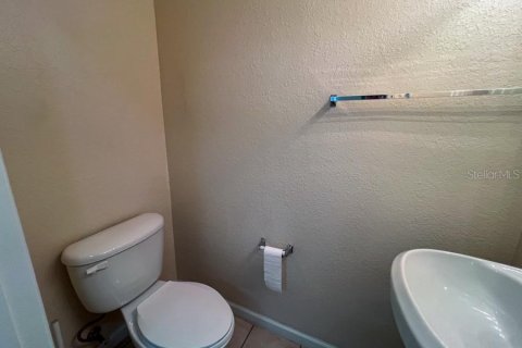 Adosado en alquiler en Gainesville, Florida, 2 dormitorios, 118.45 m2 № 1881234 - foto 24