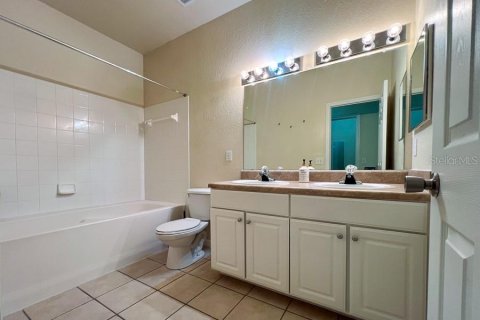 Adosado en alquiler en Gainesville, Florida, 2 dormitorios, 118.45 m2 № 1881234 - foto 17