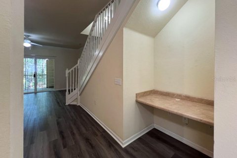 Adosado en alquiler en Gainesville, Florida, 2 dormitorios, 118.45 m2 № 1881234 - foto 6