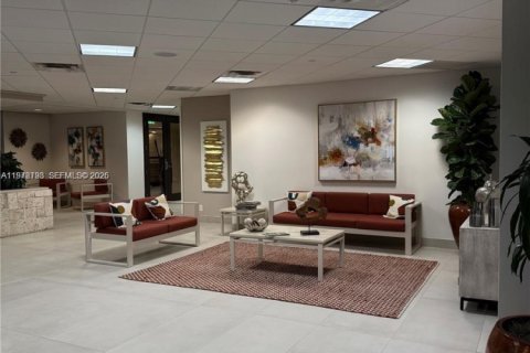Condominio en venta en Miami Beach, Florida, 2 dormitorios, 96.34 m2 № 2045296 - foto 17