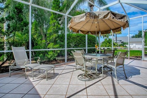 Casa en venta en The Villages, Florida, 3 dormitorios, 252.69 m2 № 1906931 - foto 5