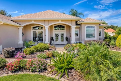 Casa en venta en The Villages, Florida, 3 dormitorios, 252.69 m2 № 1906931 - foto 2