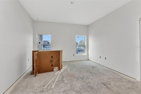 Villa ou maison à vendre à Port Charlotte, Floride: 4 chambres, 242.38 m2 № 1722993 - photo 17