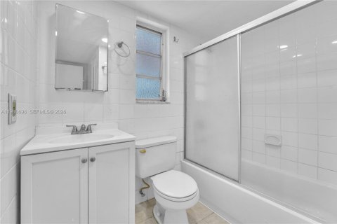 Copropriété à louer à Miami, Floride: 3 chambres, 142.88 m2 № 2024323 - photo 18
