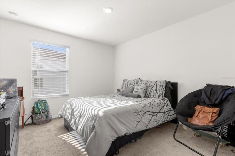 Townhouse in Kissimmee, Florida 3 bedrooms, 187.57 sq.m. № 1250064 - photo 10