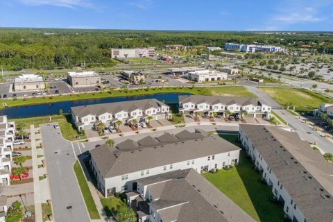 Townhouse in Kissimmee, Florida 3 bedrooms, 187.57 sq.m. № 1250064 - photo 9