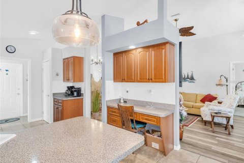 Casa en venta en New Port Richey, Florida, 3 dormitorios, 148.92 m2 № 1919156 - foto 12