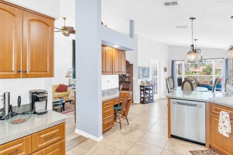 Casa en venta en New Port Richey, Florida, 3 dormitorios, 148.92 m2 № 1919156 - foto 9