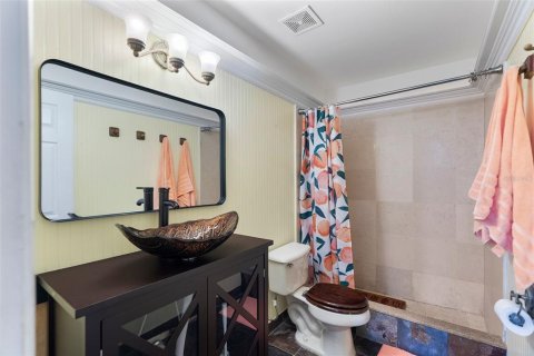 Casa en venta en Orlando, Florida, 5 dormitorios, 163.51 m2 № 1914051 - foto 12