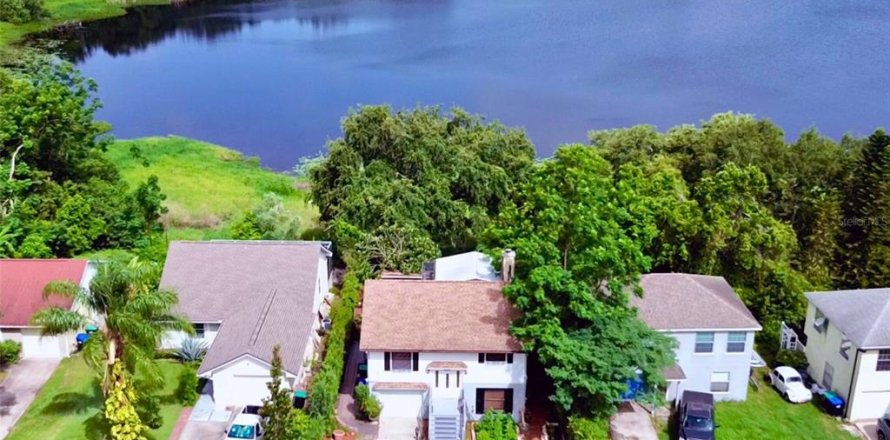Casa en Orlando, Florida 5 dormitorios, 163.51 m2 № 1914051