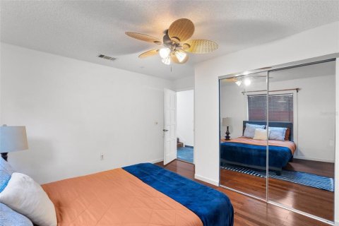 Casa en venta en Orlando, Florida, 5 dormitorios, 163.51 m2 № 1914051 - foto 14