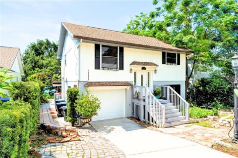 Casa en venta en Orlando, Florida, 5 dormitorios, 163.51 m2 № 1914051 - foto 2
