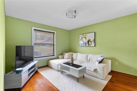 Casa en venta en Orlando, Florida, 5 dormitorios, 163.51 m2 № 1914051 - foto 7