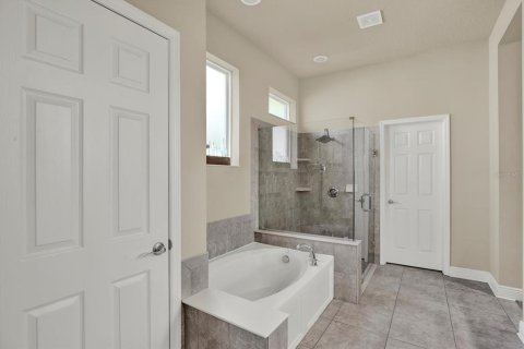 House in Apollo Beach, Florida 3 bedrooms, 237.27 sq.m. № 1744558 - photo 29