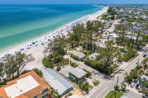 Villa ou maison à vendre à Holmes Beach, Floride: 4 chambres, 226.4 m2 № 1803430 - photo 8