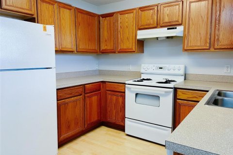 Dúplex en venta en Apopka, Florida, 4 dormitorios, 175.21 m2 № 2099758 - foto 8
