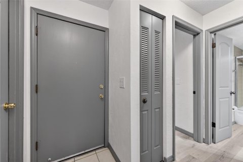 Dúplex en venta en Port Orange, Florida, 3 dormitorios, 118.91 m2 № 2148897 - foto 10