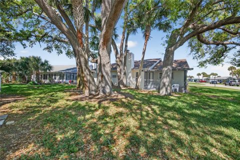 Dúplex en venta en Port Orange, Florida, 3 dormitorios, 118.91 m2 № 2148897 - foto 8