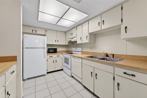 Dúplex en venta en Port Orange, Florida, 3 dormitorios, 118.91 m2 № 2148897 - foto 15