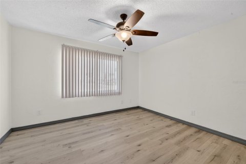Dúplex en venta en Port Orange, Florida, 3 dormitorios, 118.91 m2 № 2148897 - foto 11