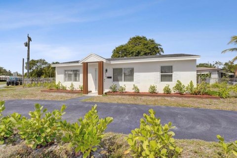 Villa ou maison à Oakland Park, Floride 2 chambres, 81.94 m2 № 2040965