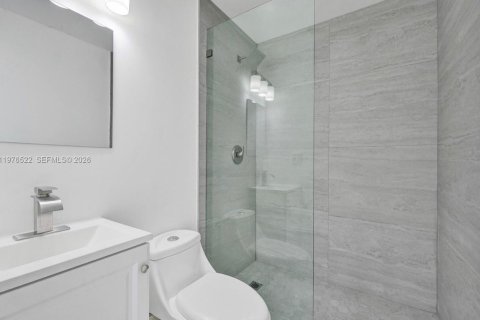 Купить виллу или дом в Окленд-Парк, Флорида 2 спальни, 81.94м2, № 2040965 - фото 10