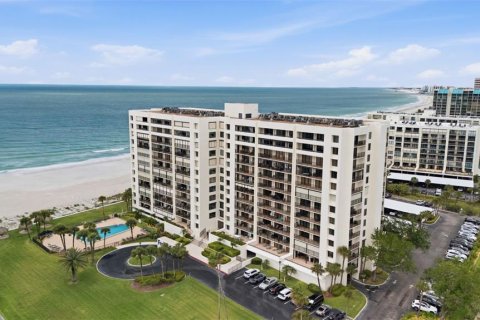 Condo in Clearwater, Florida, 2 bedrooms  № 2214750 - photo 2