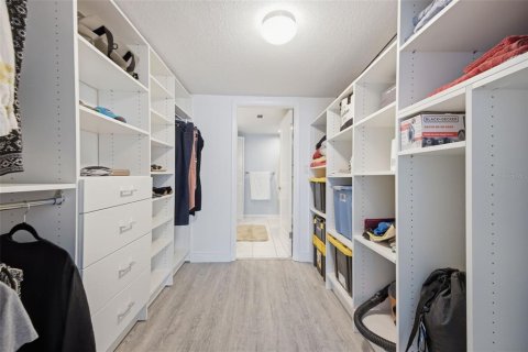 Condo in Clearwater, Florida, 2 bedrooms  № 2214750 - photo 23