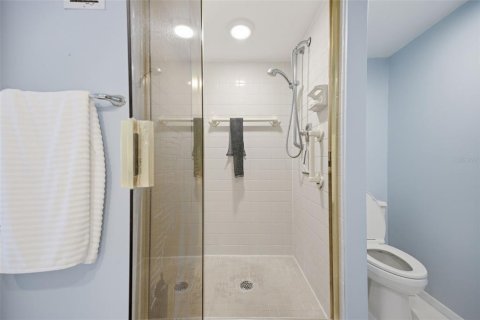 Condo in Clearwater, Florida, 2 bedrooms  № 2214750 - photo 29