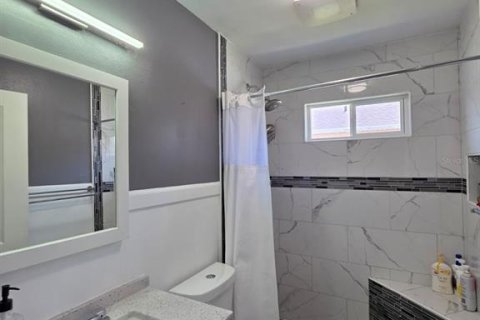 Снять в аренду виллу или дом в Киссимми, Флорида 3 комнаты, 124.86м2, № 2107476 - фото 9