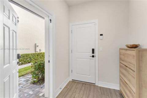 Touwnhouse à louer à Lauderdale Lakes, Floride: 3 chambres, 143.72 m2 № 1974355 - photo 4