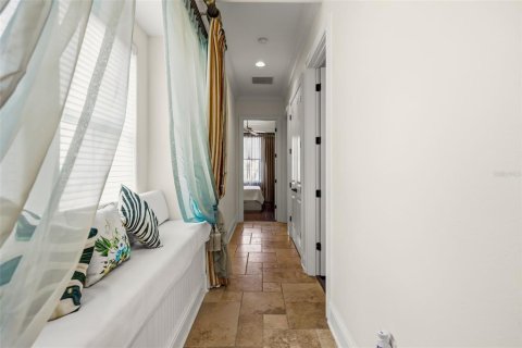 Casa en venta en Windermere, Florida, 4 dormitorios, 294.13 m2 № 2234273 - foto 15