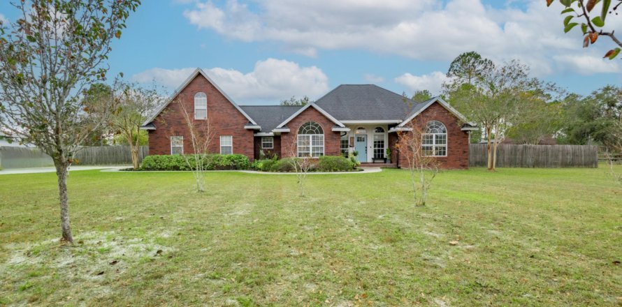 House in Glen Saint Mary, Florida 4 bedrooms, 205.04 sq.m. № 841038