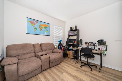 Casa en alquiler en Deltona, Florida, 3 dormitorios, 161.84 m2 № 1918190 - foto 17