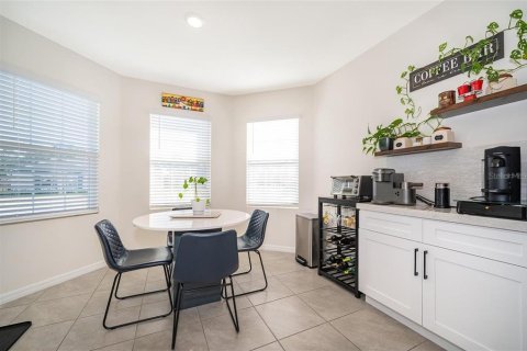 Casa en alquiler en Deltona, Florida, 3 dormitorios, 161.84 m2 № 1918190 - foto 9