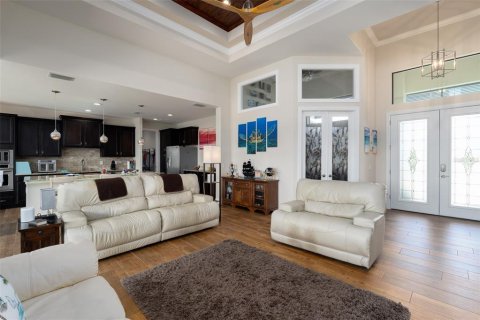 House in Port Charlotte, Florida 3 bedrooms, 208.94 sq.m. № 2213148 - photo 12