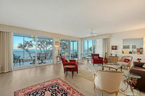 Condo in Longboat Key, Florida, 3 bedrooms  № 2105720 - photo 8