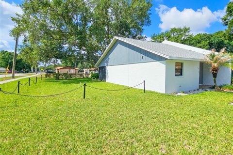 Apartment in Lakeland, Florida 2 bedrooms, 82.22 sq.m. № 2104767 - photo 20