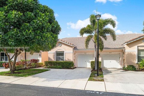 Adosado en alquiler en Delray Beach, Florida, 2 dormitorios, 128.11 m2 № 1993616 - foto 2