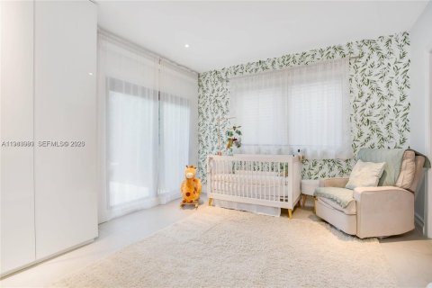 Casa en alquiler en Miami Beach, Florida, 4 dormitorios, 237.92 m2 № 2026541 - foto 22