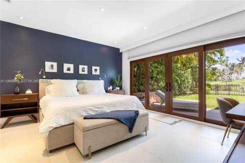 Casa en alquiler en Miami Beach, Florida, 4 dormitorios, 237.92 m2 № 2026541 - foto 17