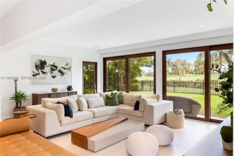 Casa en alquiler en Miami Beach, Florida, 4 dormitorios, 237.92 m2 № 2026541 - foto 4