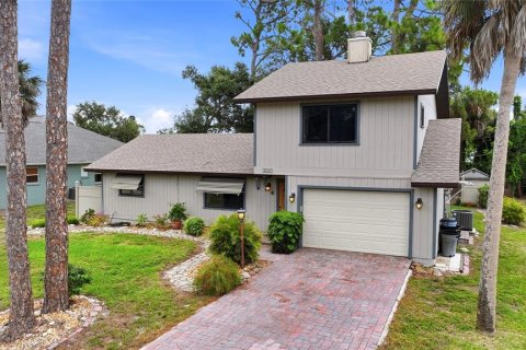 House in Venice, Florida 2 bedrooms, 137.87 sq.m. № 2218032 - photo 11