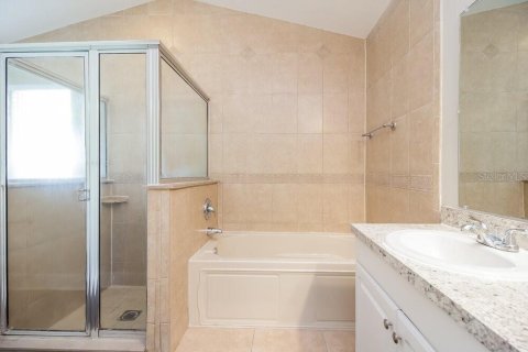 Casa en alquiler en Orlando, Florida, 4 dormitorios, 171.03 m2 № 1893703 - foto 11