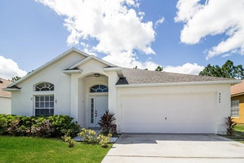 Casa en alquiler en Orlando, Florida, 4 dormitorios, 171.03 m2 № 1893703 - foto 1